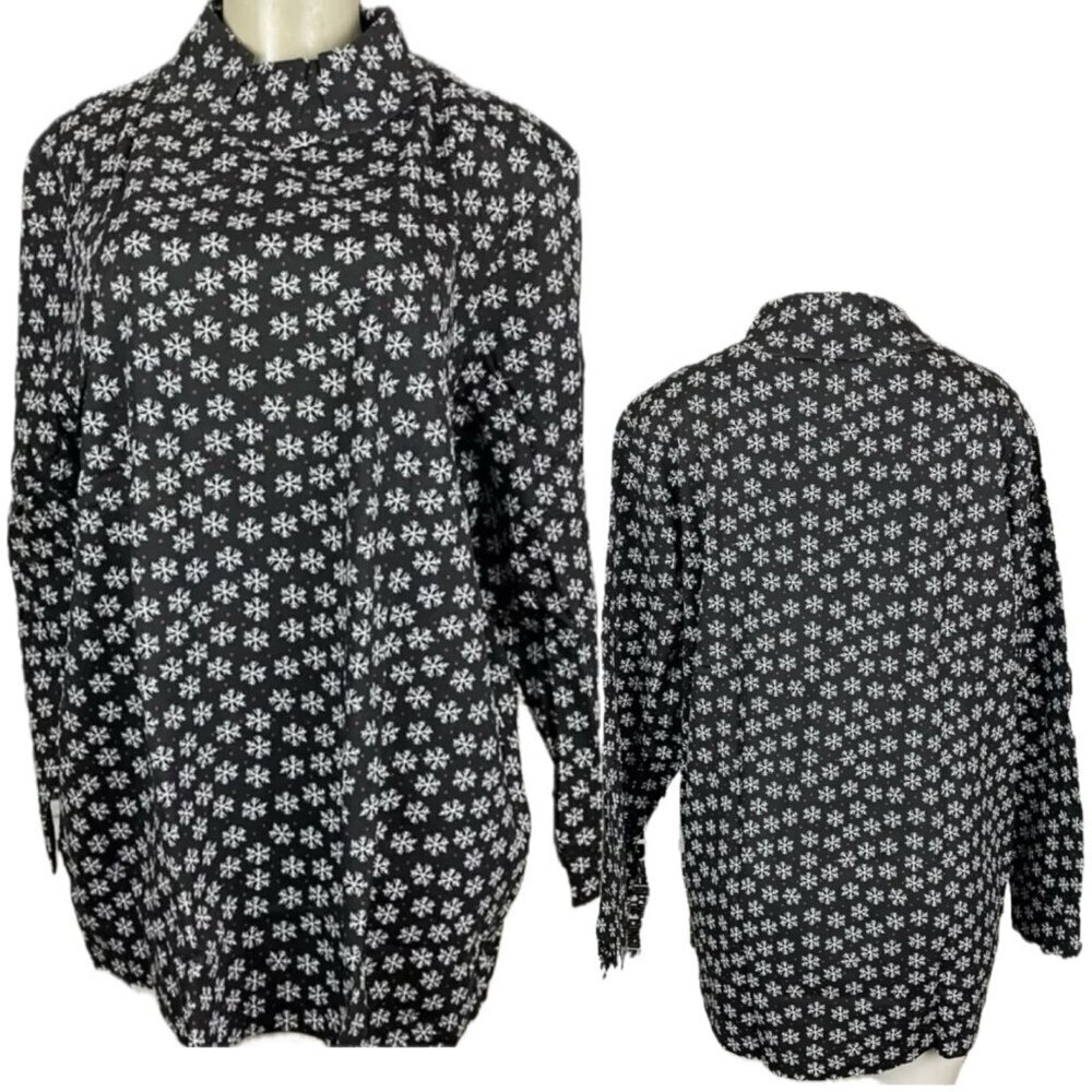 Woman Within +22/24 Black Mock Neckline Holiday Snowflake Cotton Long Sleeve Tee